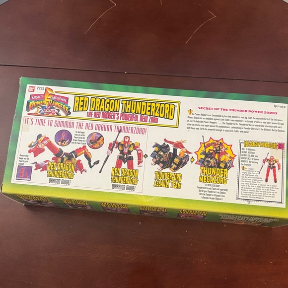 Vintage 1994 Mighty Morphin Power Rangers Red Dragon Thunderzord (orig. pkg). - Picture 7 of 16
